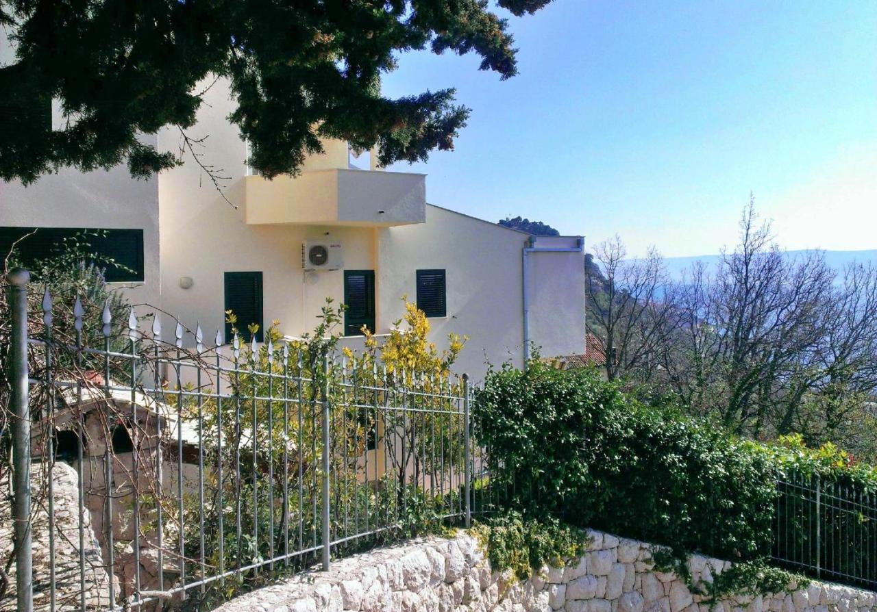 Apartments Borak Omiš Esterno foto